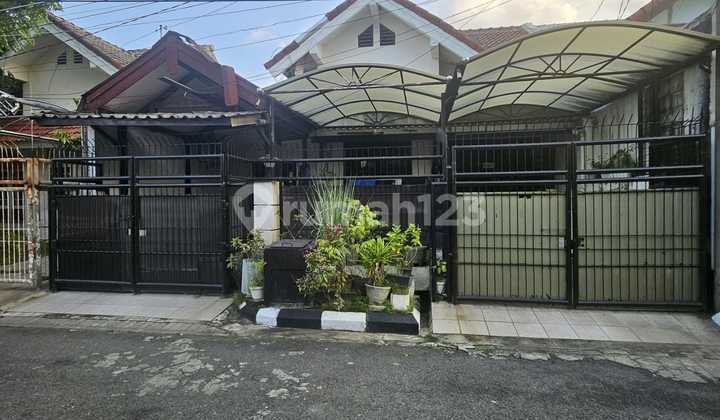 For Auction 300326 North Sutorejo House 1