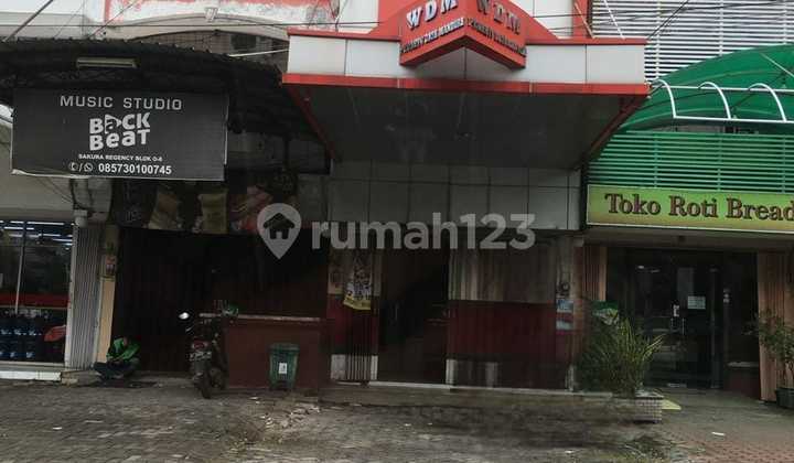 For Sale by Auction: Shop House in Perum Sakura Regency - Ketintang 1