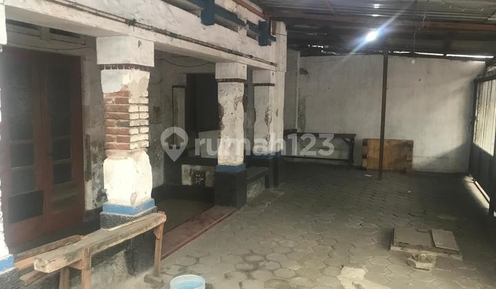 Selling 3 Houses Combined into 1 on Kenjeran Street, Surabaya 2