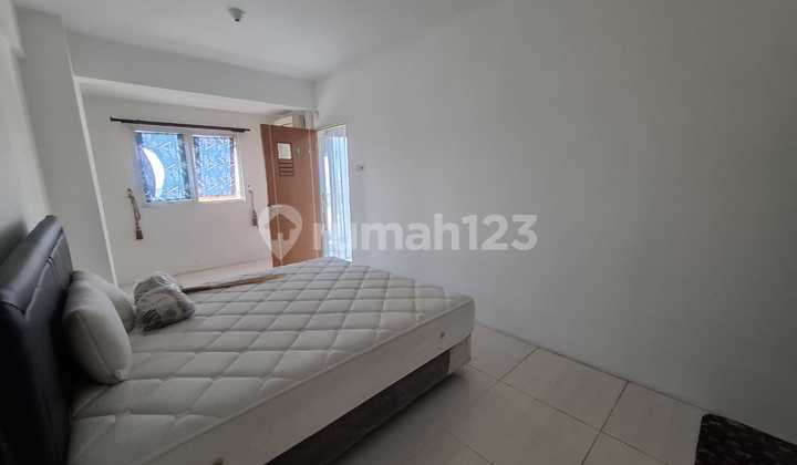 For Sale/ Rent Golf Hilltop Apartment Near Lenmarc and Pakuwon Mall