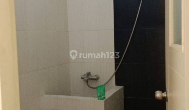 Disewakan Rumah Unfurnished Di Royal Residence Cluster Harewood 2