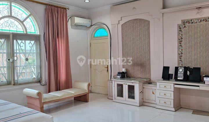 Rumah Mewah, Full Furnished, Siap Huni, Daerah Elit, Bintang Diponggo 2