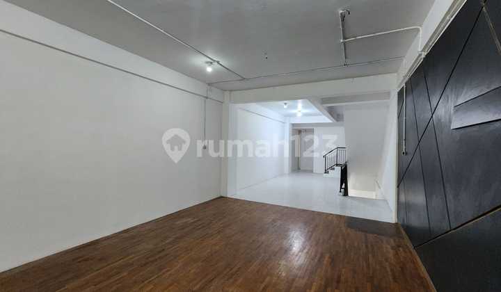 For Sale/Rent Ruko Villa Bukit Mas, Zero Jalan Raya, SHM Onhand Ready for KPR, Suitable for Business and Investment