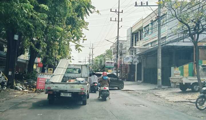 Disewakan Ruko 3.5 Lantai Raya Darmo Indah. Strategis Disewakan Ruko 3.5 Lantai Raya Darmo Indah. Strategis