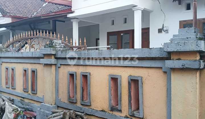 2 Bedrooms for Rent in Sesetan at the Lowest Price