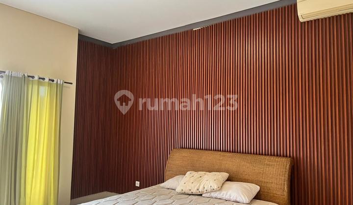 4 Kamar Tidur Rumah Semi Furnished di Sanur 2