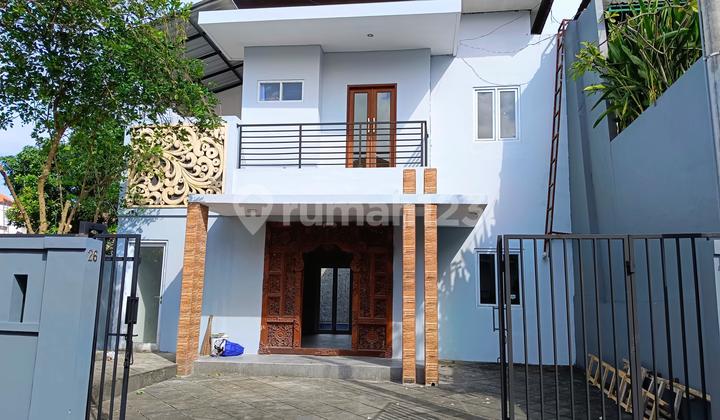 Rumah Bu di Panjer Denpasar Semi Furnish Hadap Utara