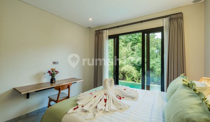 Villa 2 Lantai di Sanur 3 Bedrooms, Kolam Renang, Taman Indah 2