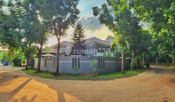 Dijual rumah di kencana loka 1