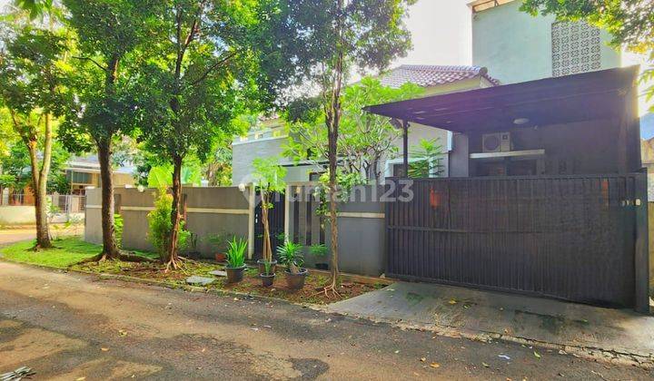 Dijual rumah di kencana loka 2