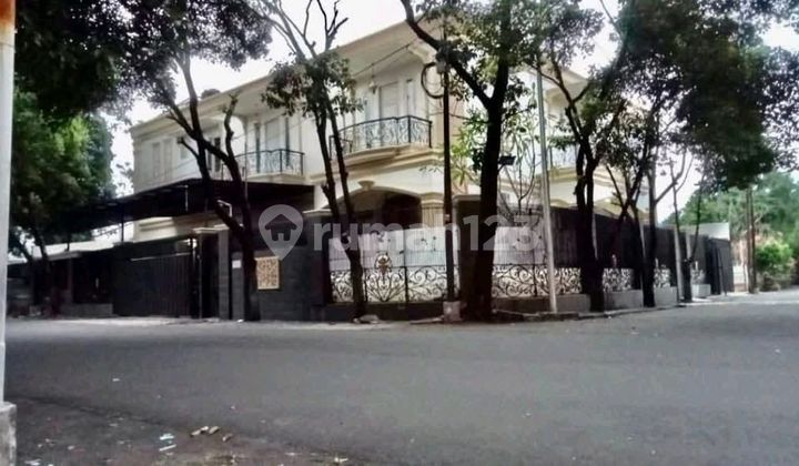 Rumah Mewah Di Radio Dalam 1