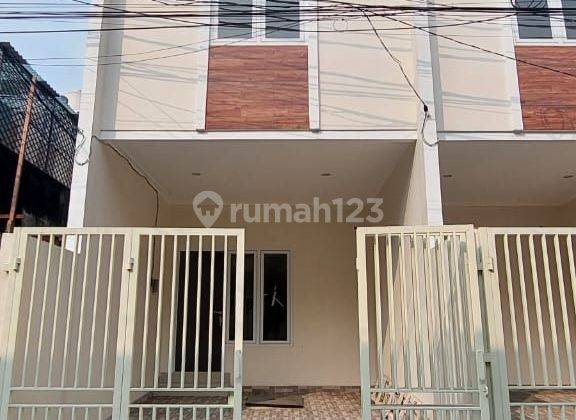 Dijual Rumah Baru 3 Lantai Di Tanjung Duren Shm 1