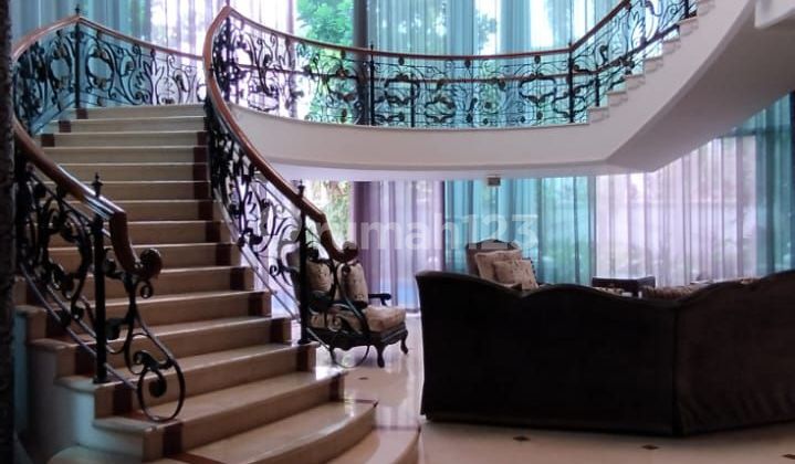 Very Spacious 2-Story House 2