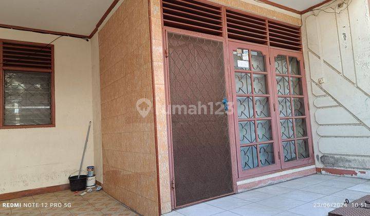 Rumah Lebar di Pademangan, harga bersahabat. 1