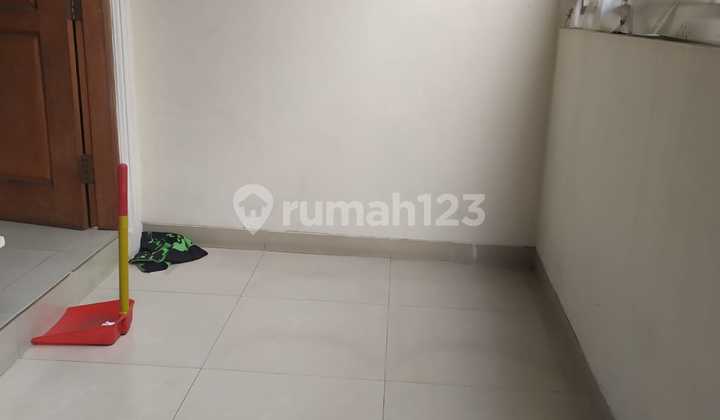 Rumah Lebar 7, Akses 2 Mobil Rumah Lebar 7, Akses 2 Mobil
