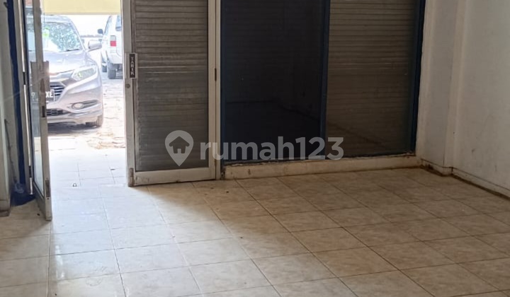 4-Story Shop House, With 4 Car Parking, Row 3 on Wide Road 2