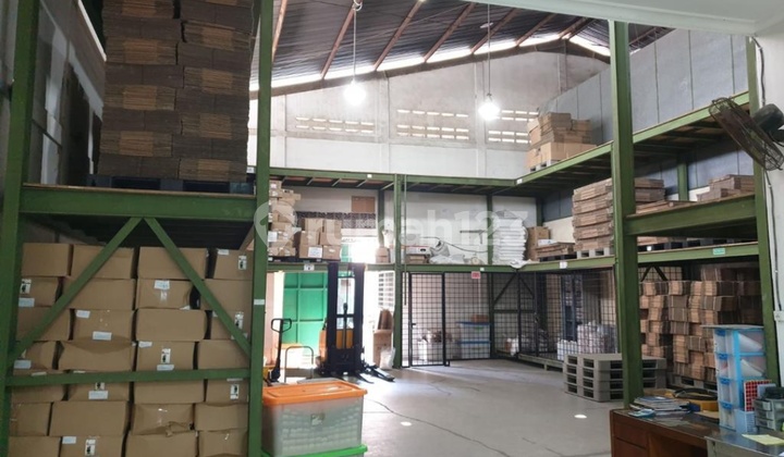 Supplement Factory, Well-Maintained, Good, Strategic Location