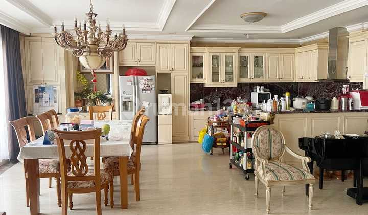 Rumah Besar Dan Mewah Sunter