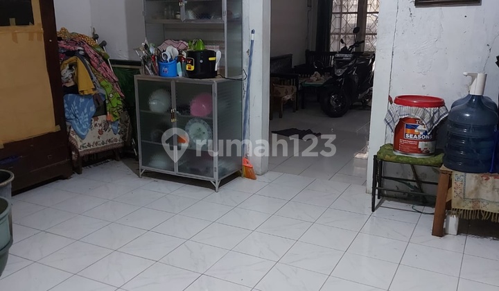 House By The Riverside. 150m² 2