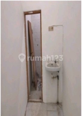 FOR RENT: STRATEGIC SHOP HOUSE AT IR SOEKARNO HATTA 2