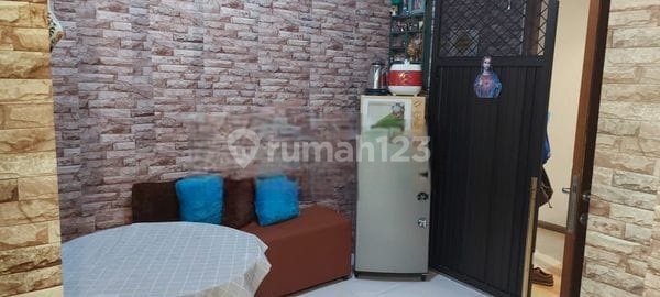 EAST COAST STUDIO APARTMENT FURNISHED