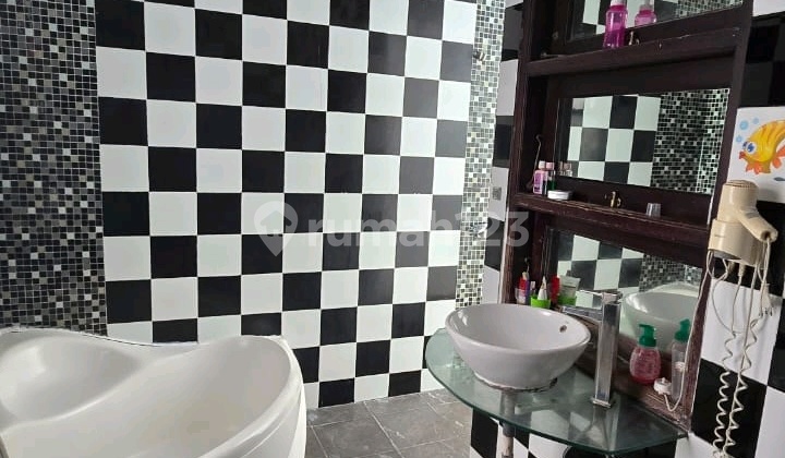 RUMAH 2 LT SIAP HUNI PAKUWON CITY 2