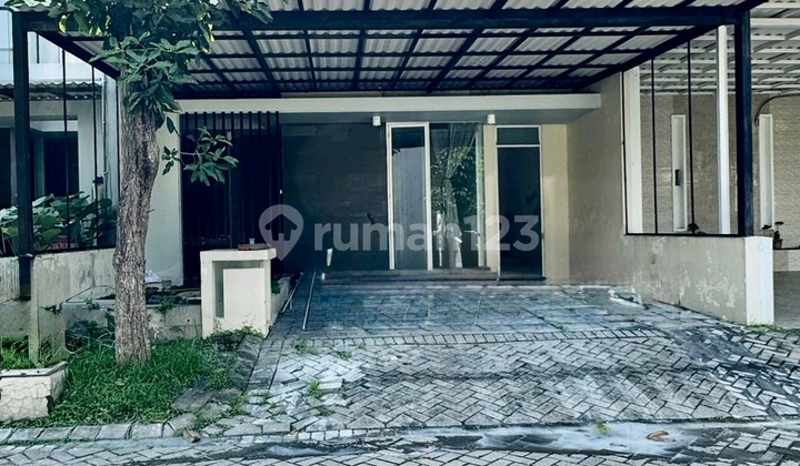 Rumah Royal Residence 4Kt Semifurnished Wiyung Rumah Royal Residence 4Kt Semifurnished Wiyung