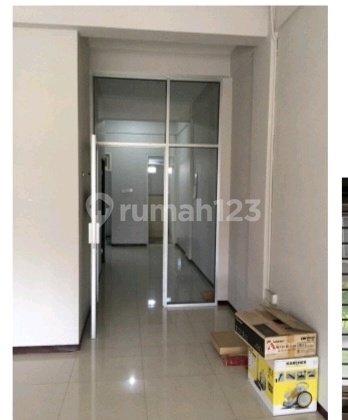 Nirwana Executive Shop House East Surabaya 3 Floors With Office 2