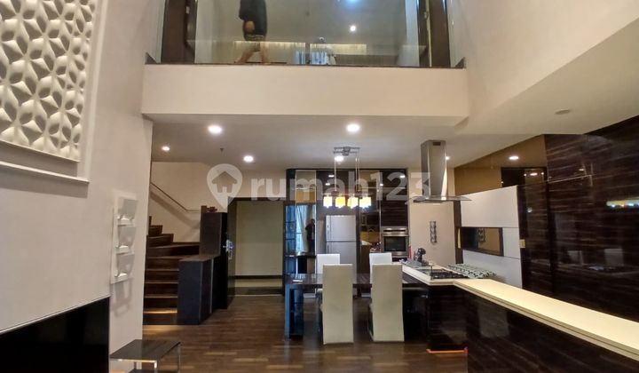 Apartemen Gandaria Heights 3 Kamar Tidur Tipe Loft Furnished Bagus
