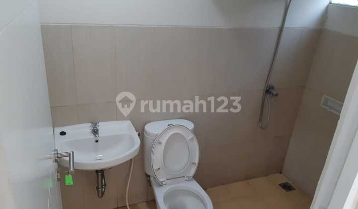 Sewa Murah Cepat Rumah Serpong Lagoon Cluster Dekat Pemancingan Lubana Sengkol