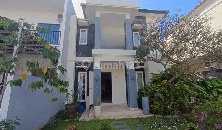 Rumah Minimalis Modern Dengan Taman Yang Luas Di Renon 1