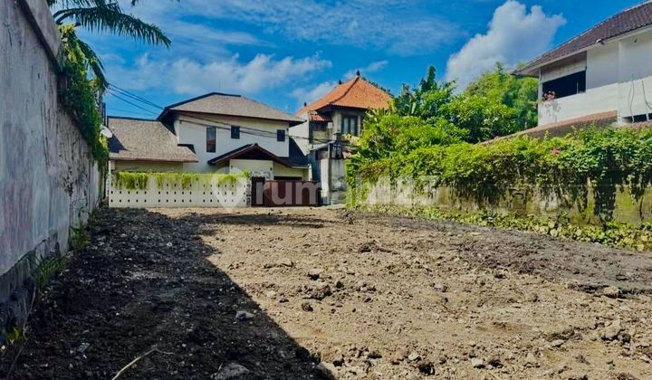 Tanah Premium Zona Pink Di Kawasan Populer Petitenget