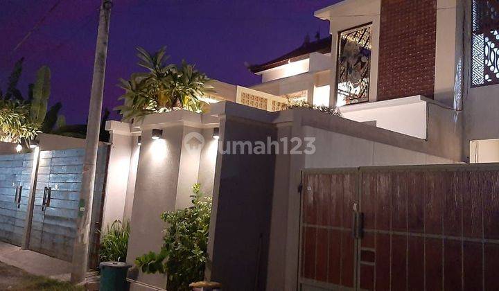 VILLA CANTIK DUA LANTAI DI AREA TURIS FULL FURNISH 1