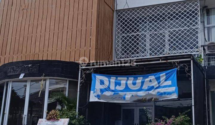 RUKO LANTAI TIGA DI JALAN UTAMA SANUR COCOK UNTUK KANTOR BRAND 1