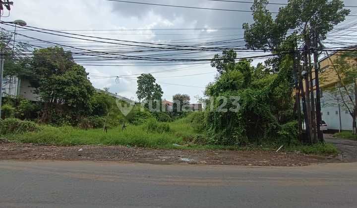 Tanah Premium Siap Bangun Posisi Hook di Gatsu Barat Tanah Premium Siap Bangun Posisi Hook di Gatsu Barat