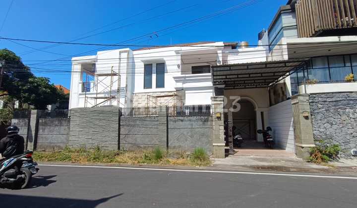 Affordable Minimalist House, Ready to Move In, Flood-Free in Renon Affordable Minimalist House, Ready to Move In, Flood-Free in Renon