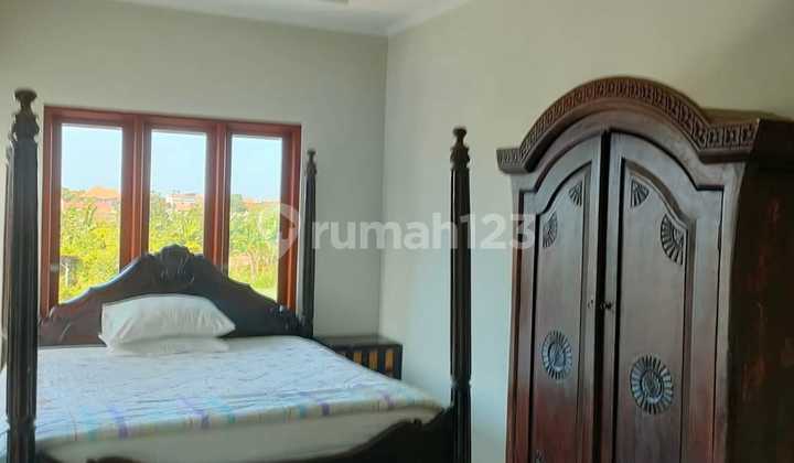 House Semi Villa Style In Gated Community In Central Sanur