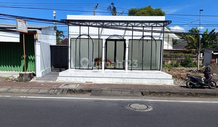 Ruang Usaha Modern Full Kaca Di Jalan Utama Sanur  1