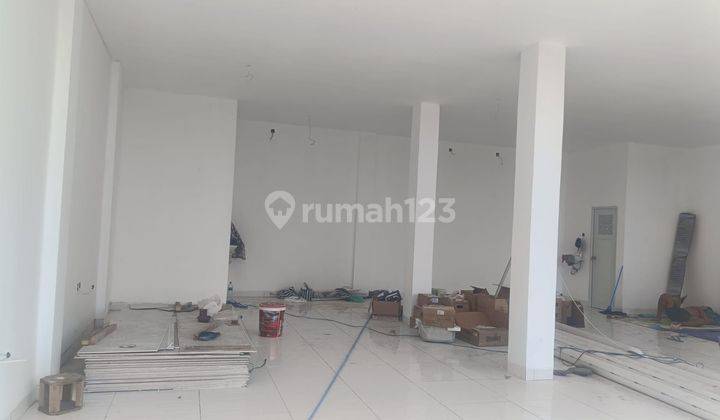 Ruko Satu Lantai Di Pinggir Jalan Kawasan Pariwisata Seseh 2