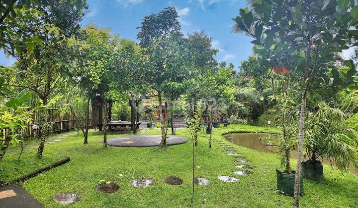 Villa Luas Dengan View Menawan Pegunungan Dan Sungai 1