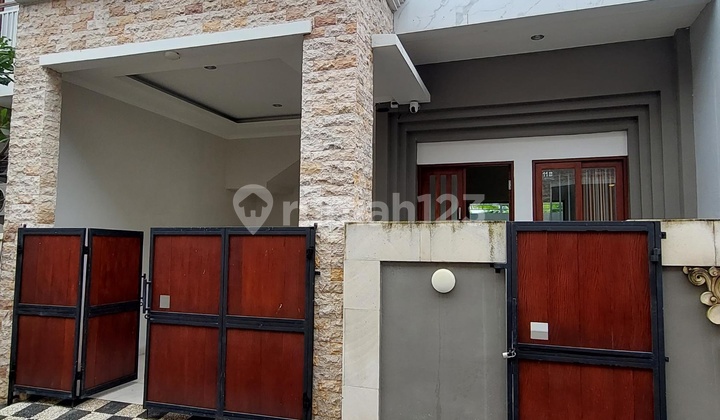 Modern Three Bedroom Semi Villa House In The Heart Of Sanur