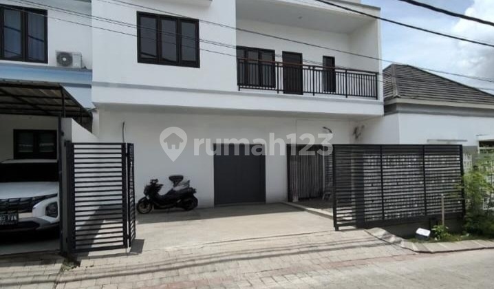 Rumah Modern Luas Dalam Komplek di Mumbul Siap Huni View Gwk