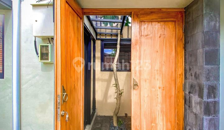 Mewah dan Nyaman Rumah Gaya Mezzanine Beberapa Menit ke Pantai Sanur 2