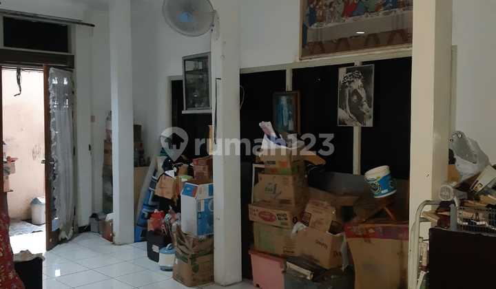 Dijual Ruko Lokasi Strategis dan Ramai di Jl. Mt. Haryono Semarang 2