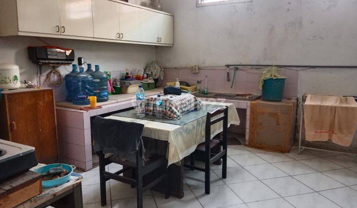 Dijual Rumah Lokasi Strategis di Jl. Rejomulyo Semarang 2