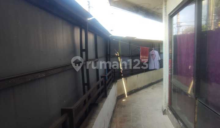 Dijual dan Disewakan Ruko Tengah Kota di Jl. Suyudono Semarang 2