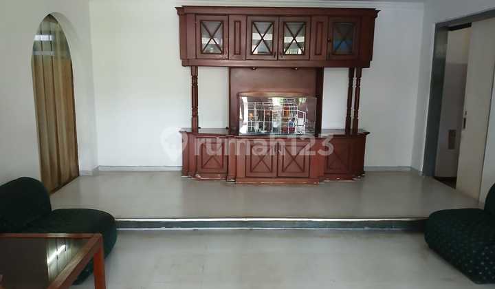 Dijual Rumah Luas Lokasi Jl. Pejaten Barat Raya Jakarta Selatan Dijual Rumah Luas Lokasi Jl. Pejaten Barat Raya Jakarta Selatan