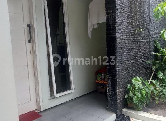 Rumah Nyaman di Permata Adora untuk Keluarga Bintaro Jaya Sektor 9 , Tangerang Selatan(Ia) Rumah Nyaman di Permata Adora untuk Keluarga Bintaro Jaya Sektor 9 , Tangerang Selatan(Ia)