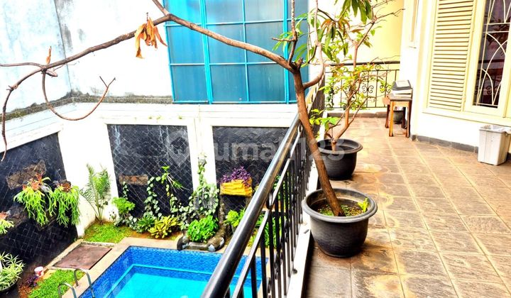 Rumah Mewah dengan Kolam Renang di Gandaria Fatmawati, Jakarta Selatan 2