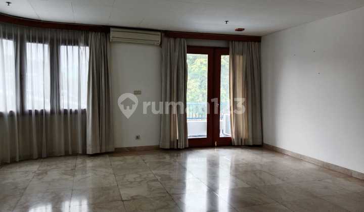 Park Royal Apartemen , Jarang Ada dengan Harga Bagus untuk Investsi, Jakarta Pusat